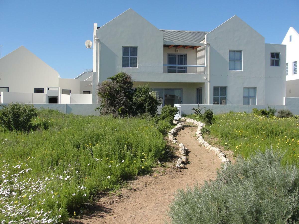 Perfect 10 - 10 To 13 Sleeper Luxury Holiday Home Breakage Deposit Of R2500 Per Weekend Lease ลางเงอบาน ภายนอก รูปภาพ